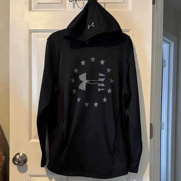 Under Armour Black Hoodie with Star Pattern Large - Picture 7 of 13